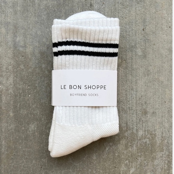 Le Bon Girlfriend Socks - Picture 2 of 4